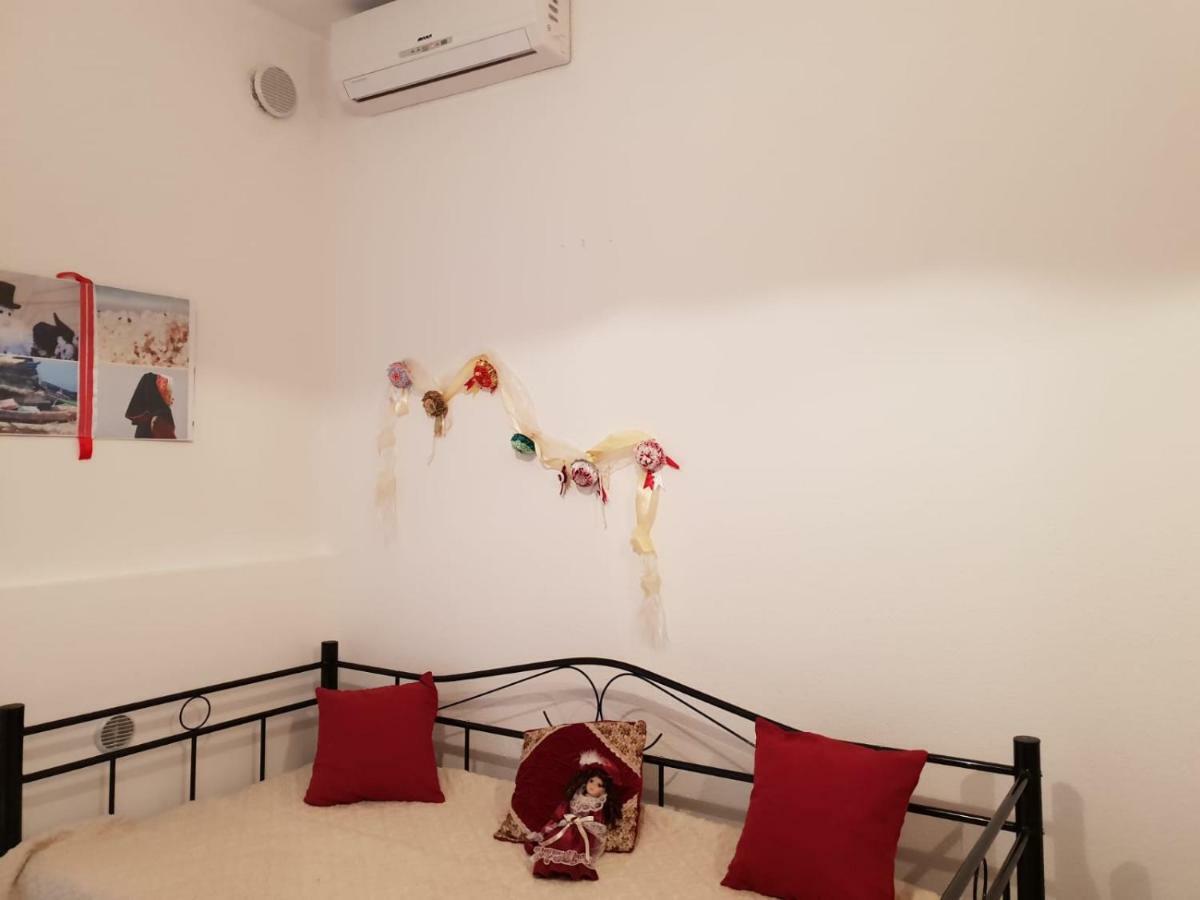 דירות אוריסטאנו Red Ginger מראה חיצוני תמונה
